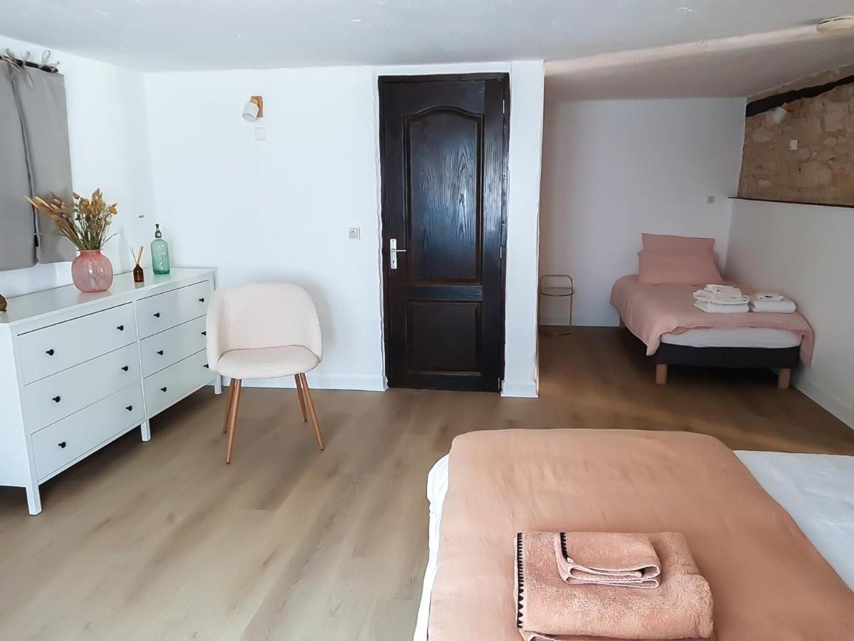 Les Chambres Du Roc Le Roc Exteriör bild